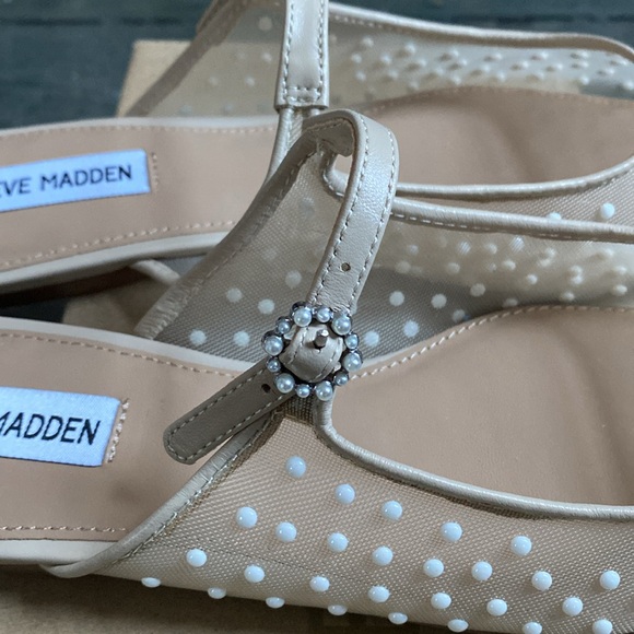 Steve Madden “Gwinnie” Pearl/Mesh shoes - Picture 3 of 6